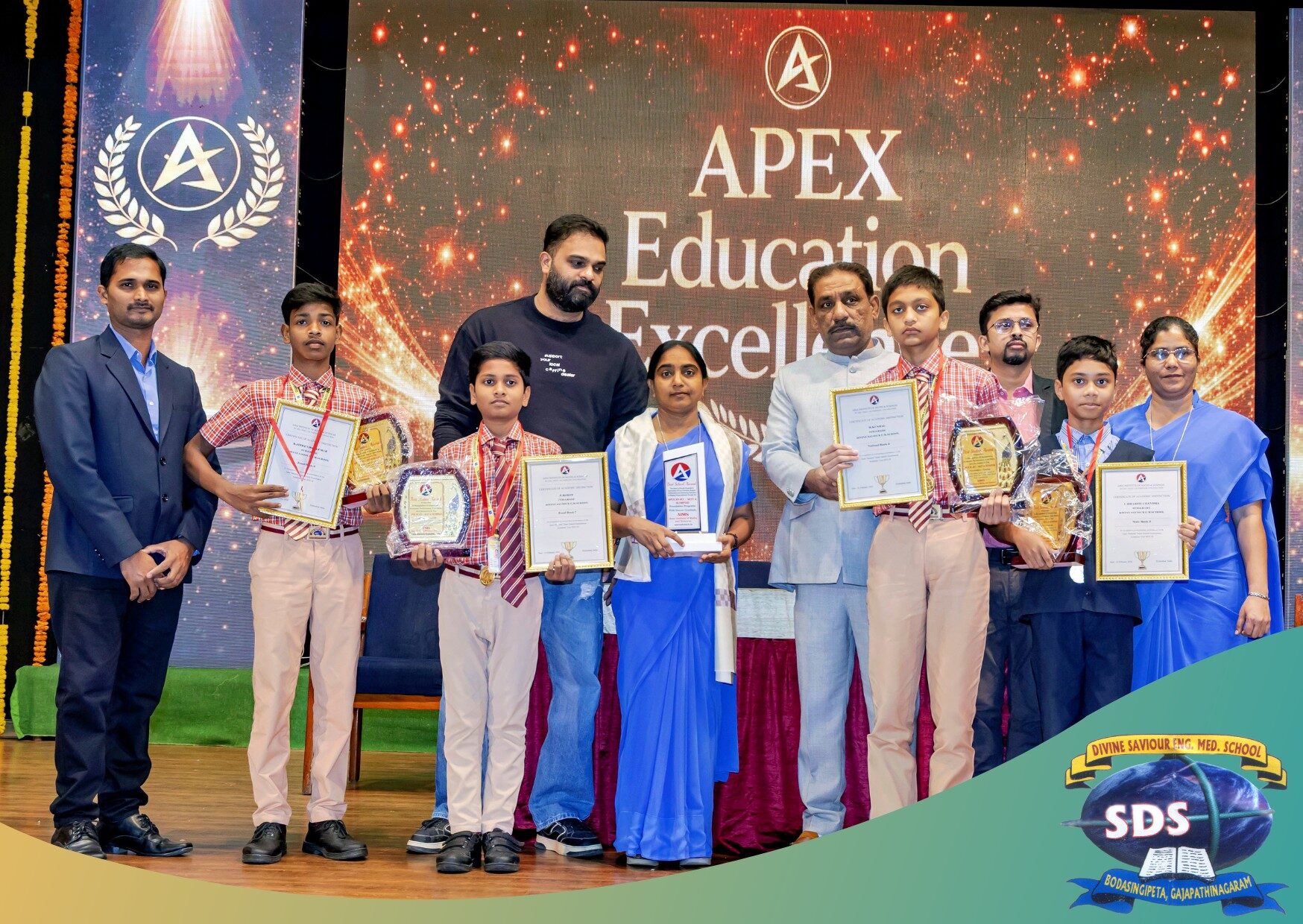 “A proud achievement of school! IIT Zonal and State and National Level by Apex Education Excellence.”